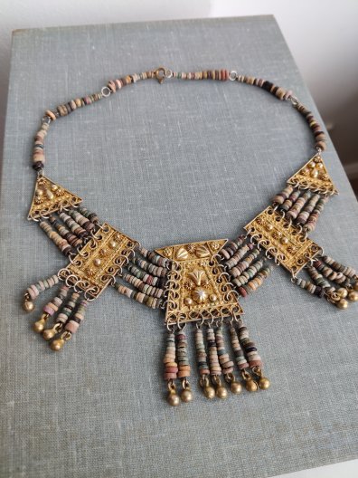 SMYKKER & T&Oslash;J