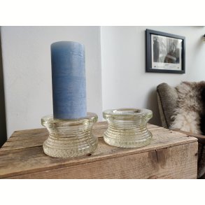 2 glas-lysestager til bloklys