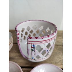 Sm� keramiksk�le / fyrfadsstager / saltkar