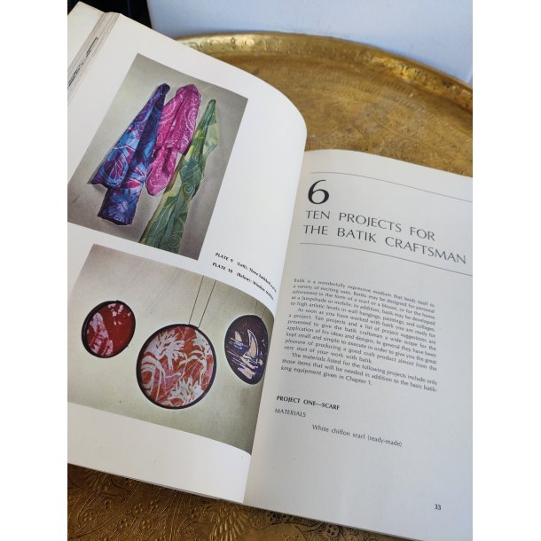 Getting started in Batik, bog 1971