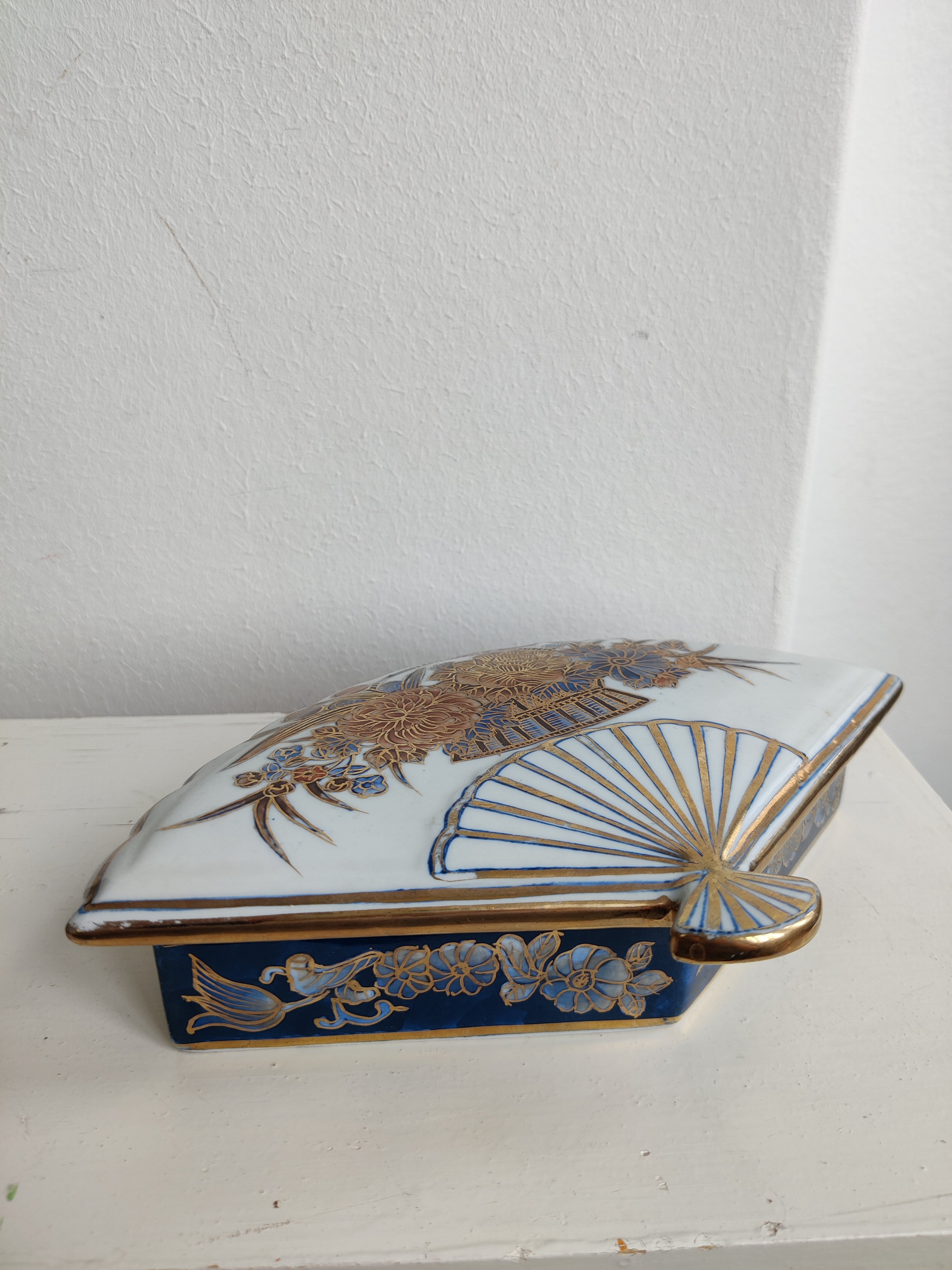 Kinesisk vifte skrin i porceln