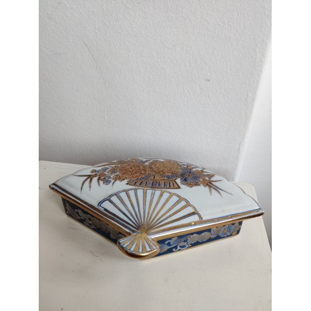 Kinesisk vifte skrin i porcel�n