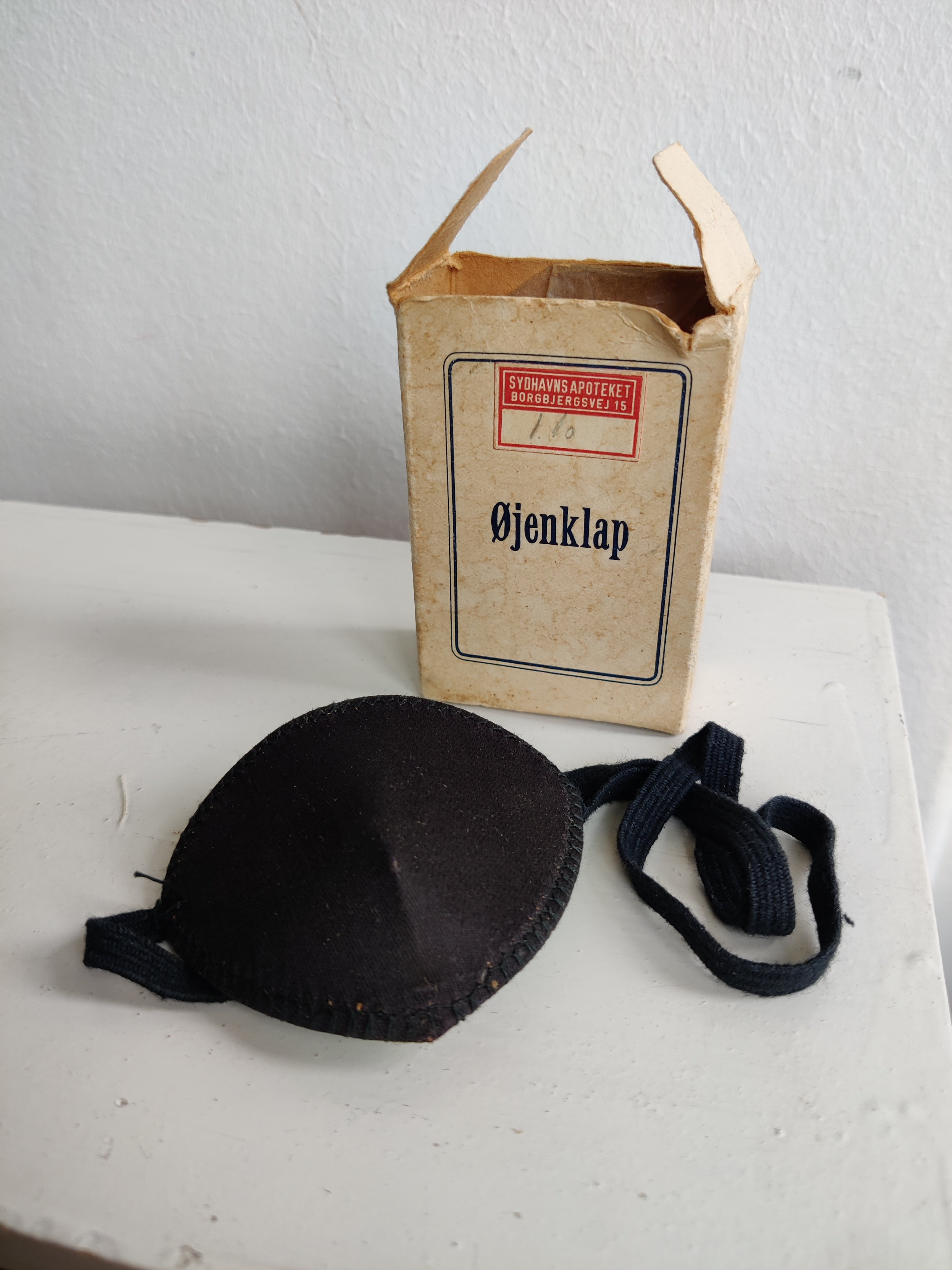 Gammel jenklap i original ske