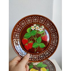 Fire sidetallerkener med frugt