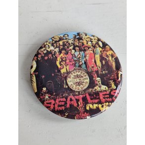 Beatles Sgt Pepper badge