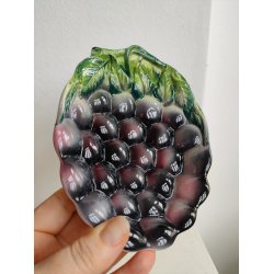 Italiensk fajance vindruesk�l