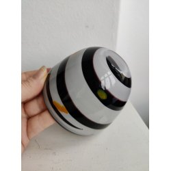 Sort/hvid glassk�l 