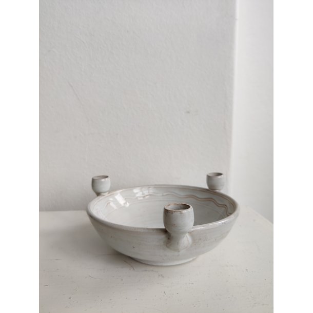 Keramiksk�l til tre kertelys