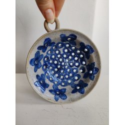 H�ndlavet si / sigte af keramik