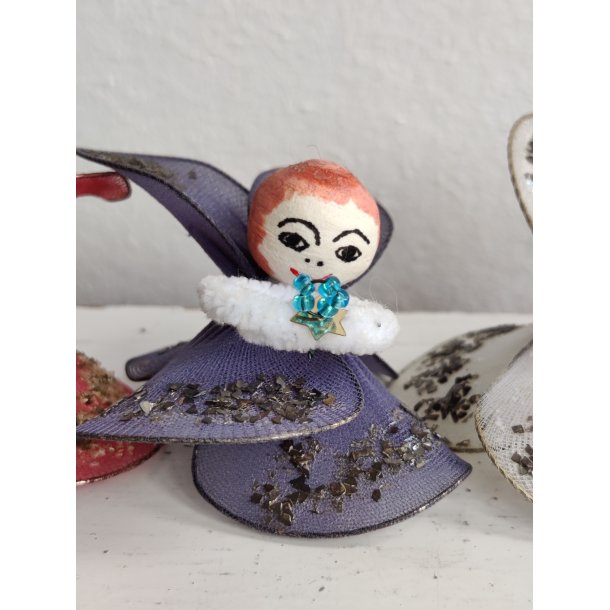 Fire engle af tr�d og glimmer