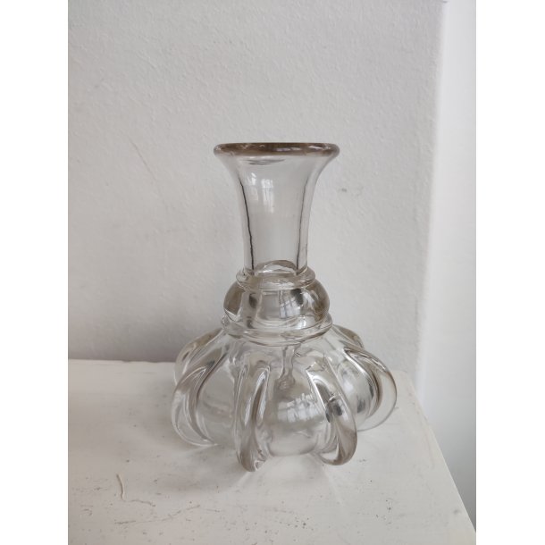 Antik flaske, m�l til whisky