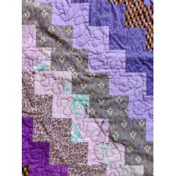 Quiltet vintage patchwork b�rnet�ppe, lilla nuancer