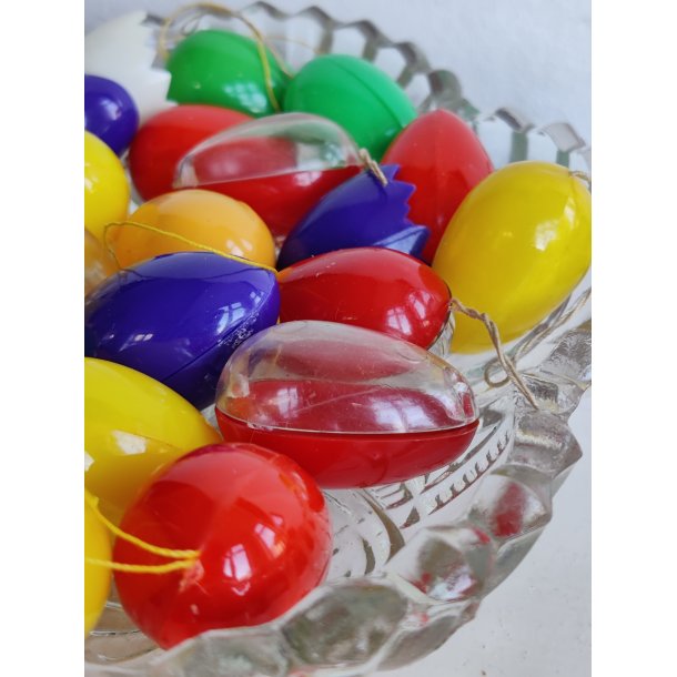 P�ske�g fra 1970'erne i plast