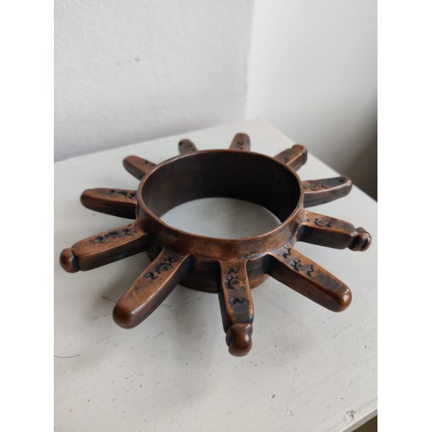 Armb�nd formet som sol, 1990'ernes Paris