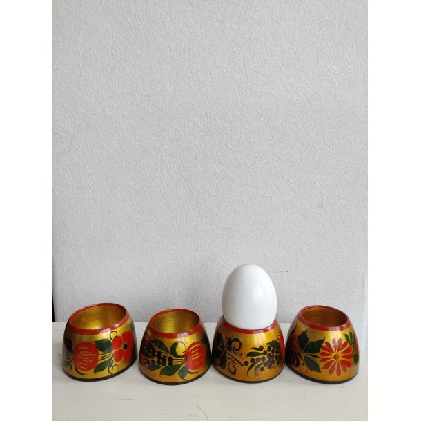 4 gyldne russiske �ggeb�gre