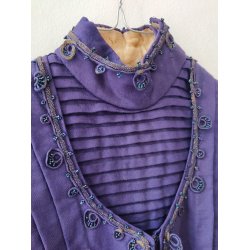 Antik lilla overdel/kjoleliv fra ca. 1890-1910