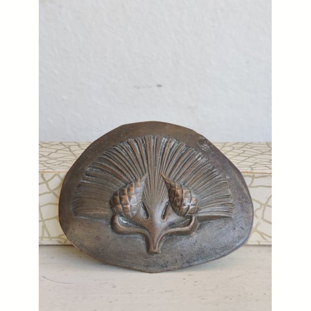 Smuk gammel svensk broche i bronze. Sk�nvirke / jugendstil
