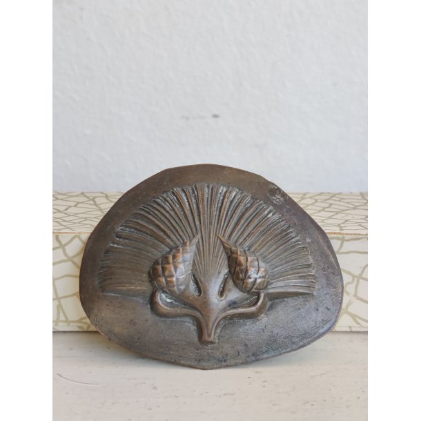 Smuk gammel svensk broche i bronze. Sk�nvirke / jugendstil