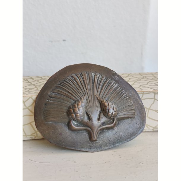 Smuk gammel svensk broche i bronze. Sk�nvirke / jugendstil