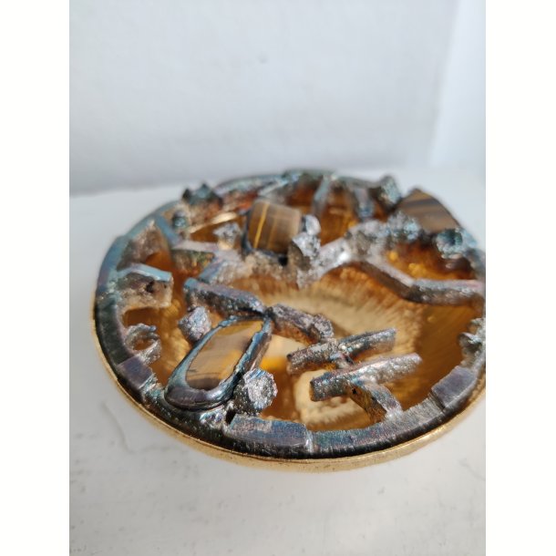 Modernistisk potpourrisk�l, 1960-1970, fors�lvet med tiger�je