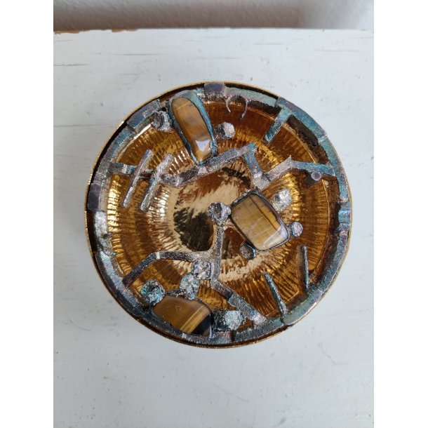 Modernistisk potpourrisk�l, 1960-1970, fors�lvet med tiger�je