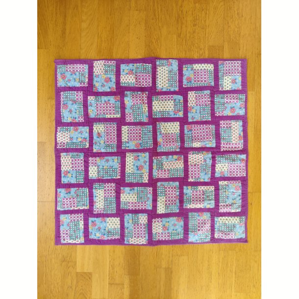 Vintage patchwork babyt�ppe