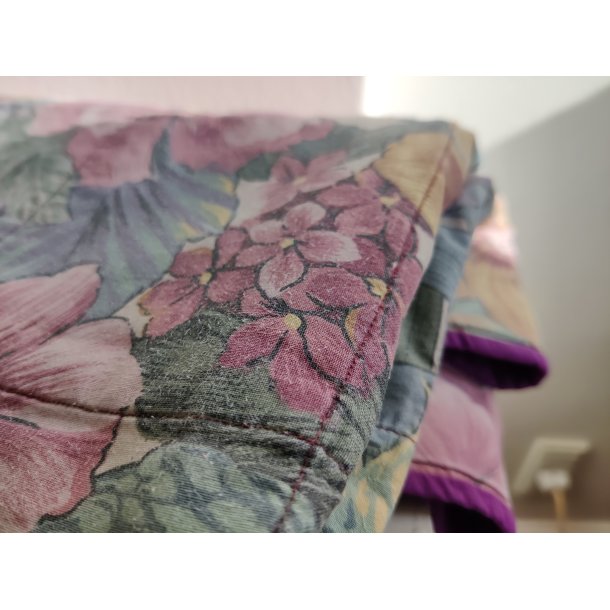 Vintage patchwork babyt�ppe