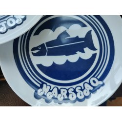 Tallerkener med gr�nlandske bynavne, 1980erne