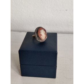 Vintage bijouteri cam� ring