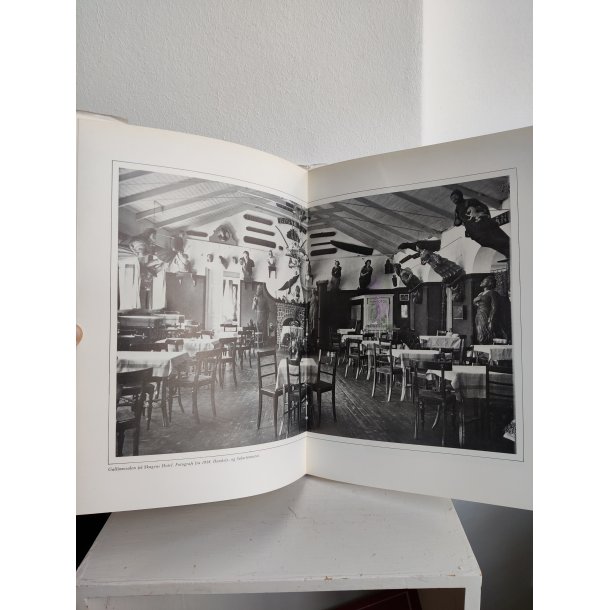 Gallionsfigurer. Storformat kunstbog af Hanne Poulsen, 1976