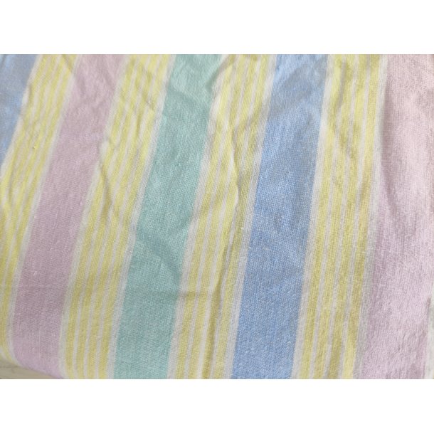 2 pastelfarvede dynebetr�k fra 1980-1990