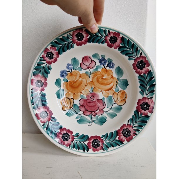 Fajancesk�l fra 1970'erne med roser