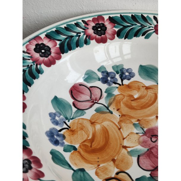 Fajancesk�l fra 1970'erne med roser