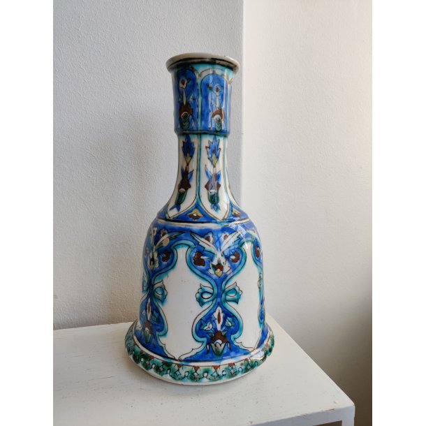 Antik persisk fajance vase