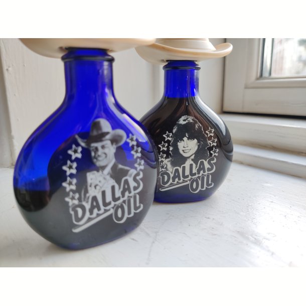 Dallas Oil: JR Ewing og Sue Ellen miniatureflasker 1982
