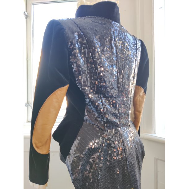 Kostumejakke med guld og pailetter