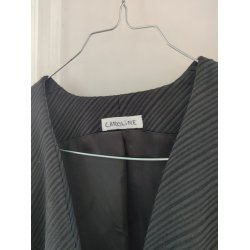 Caroline Henderson kostumejakke med gyldne svalehaler