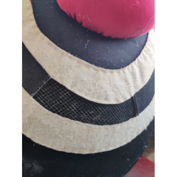 Rekvisithoved / k�mpe maske fra Cykelmyggen �stre Gasv�rk