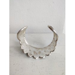 Fors�lvet h�ndlavet armring