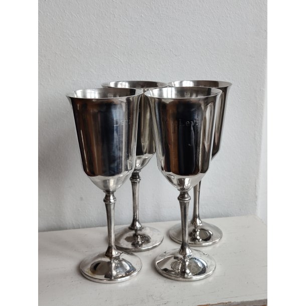 4 smukke h�je s�lvglas