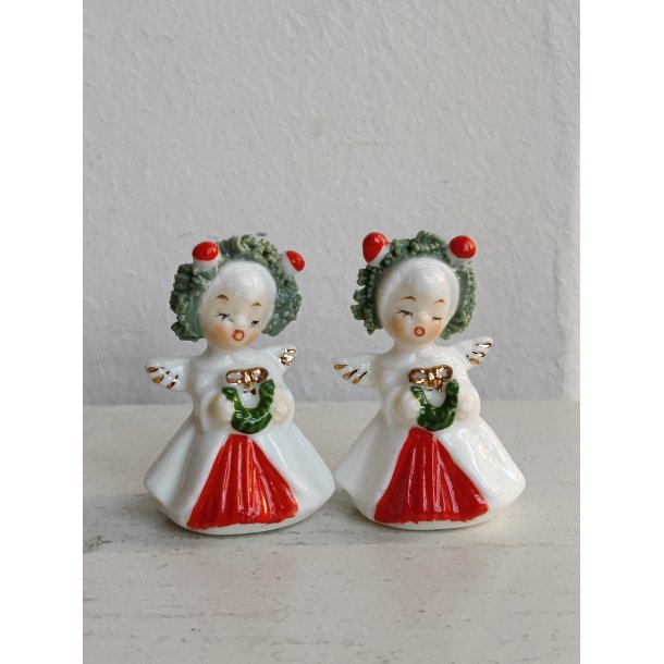 To s�de porcel�nsengle ca 1950, amerikanske Napco