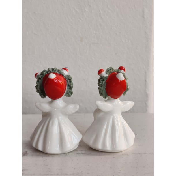 To s�de porcel�nsengle ca 1950, amerikanske Napco