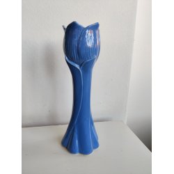 Smuk lysebl� tulipanvase fra S�dahl