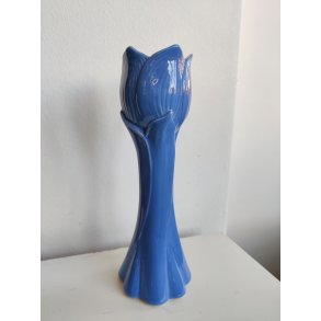 Smuk lysebl� tulipanvase fra S�dahl
