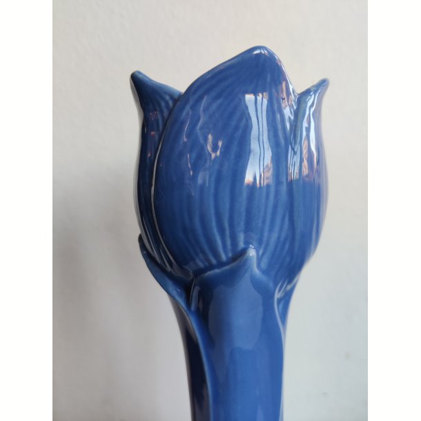 Smuk lysebl� tulipanvase fra S�dahl