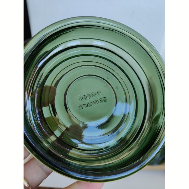 Nissen cabaretfad gr�nt glas og tr�