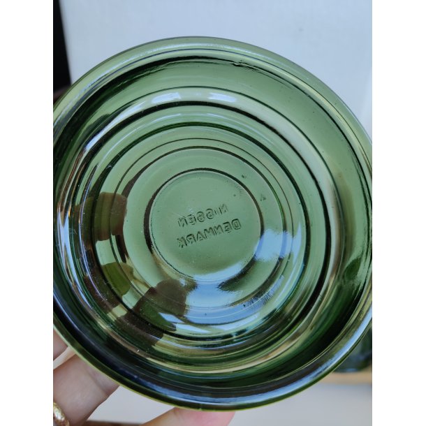 Nissen cabaretfad gr�nt glas og tr�