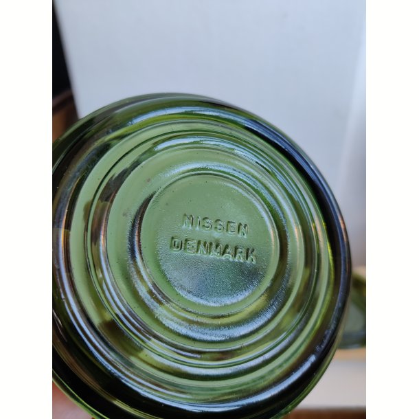 Nissen cabaretfad gr�nt glas og tr�