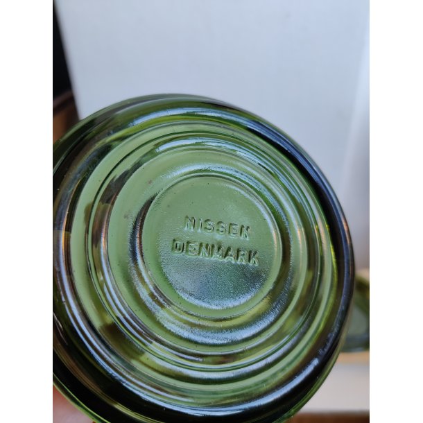 Nissen cabaretfad gr�nt glas og tr�