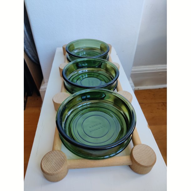 Nissen cabaretfad gr�nt glas og tr�